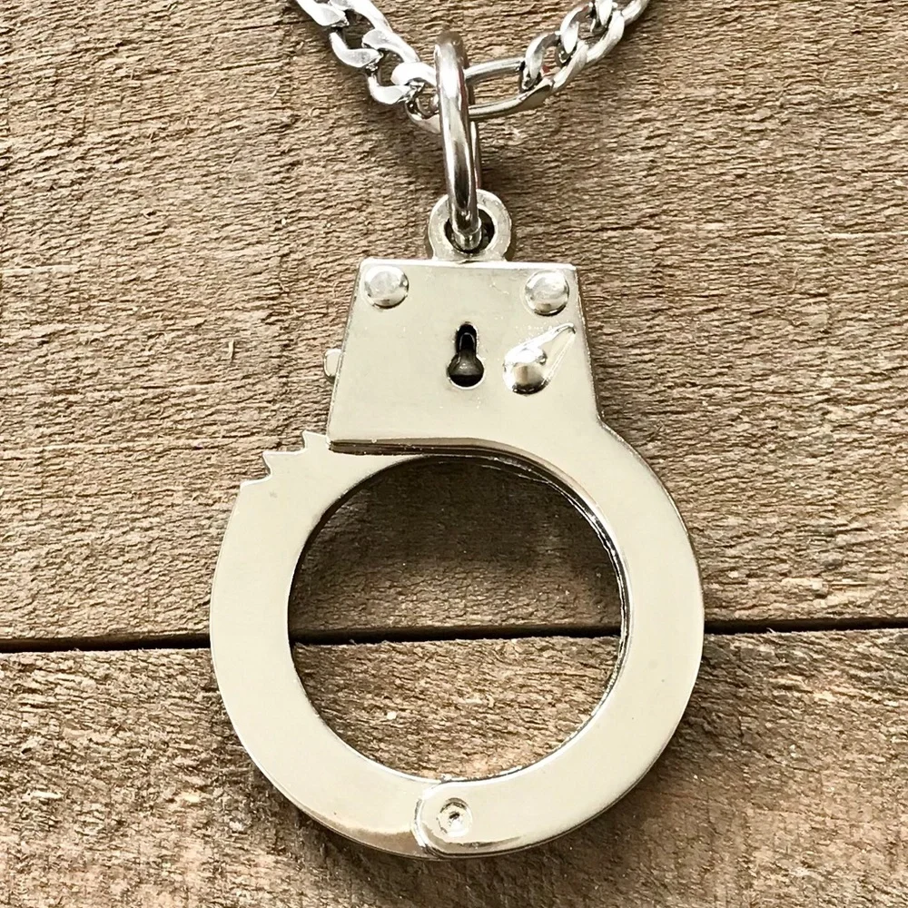 🆕3D Handcuffs Pendant Necklace Large Stainless Steel